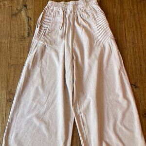 Soft Rose Flowing Wide Leg Capri Pants